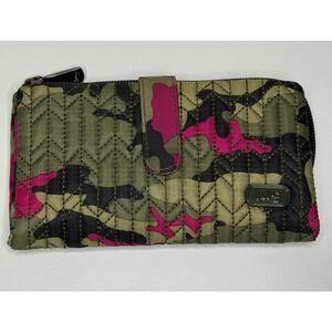 Lug Tram RFID Wallet Orchid Pink Camo Polyester Snap Zip Pocket Credit Card Slot